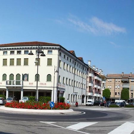 Albergo Italia Fossalta di Piave Eksteriør billede